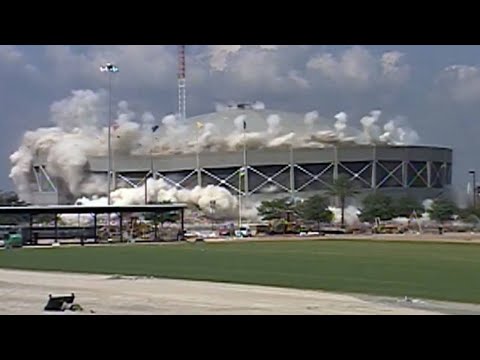 FROM THE VAULT: Jacksonville Memorial Coliseum imploded in June 2003 